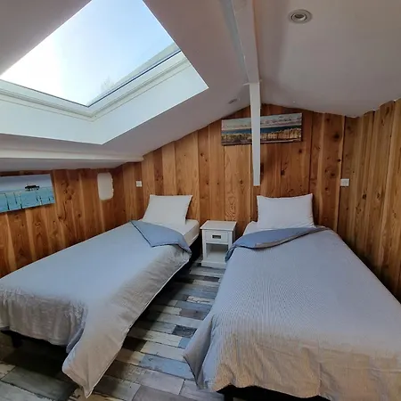 Escale A La Hume 2 Gujan-Mestras