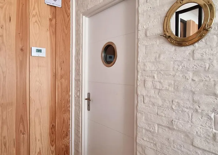 Escale A La Hume 2 Gujan-Mestras